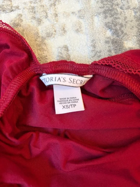 Victoria's Secret Burgandy Lace-Trim Romper Pajama sz:XS - Picture 8 of 8